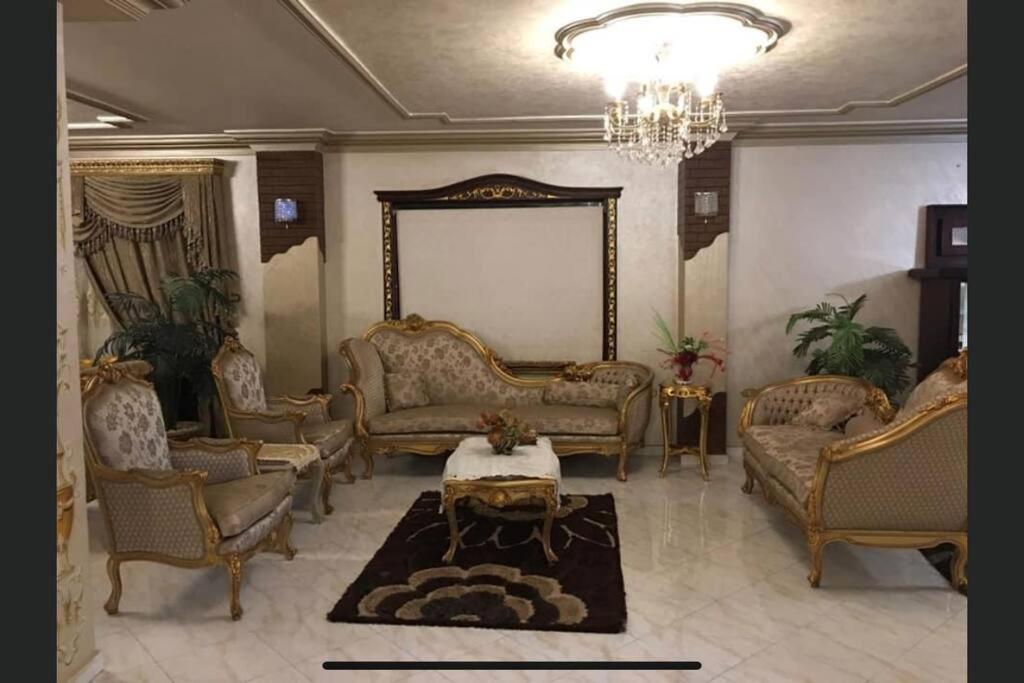 Royal Pyramids Palace Residence 开罗 外观 照片