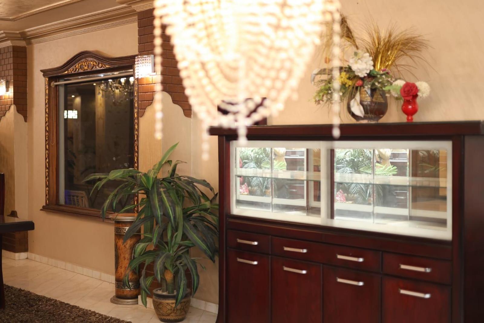 Royal Pyramids Palace Residence 开罗 外观 照片